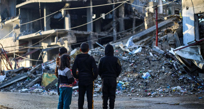 গাজায় হামলা থামায়নি ইসরাইল, নিহত অন্তত ৩০