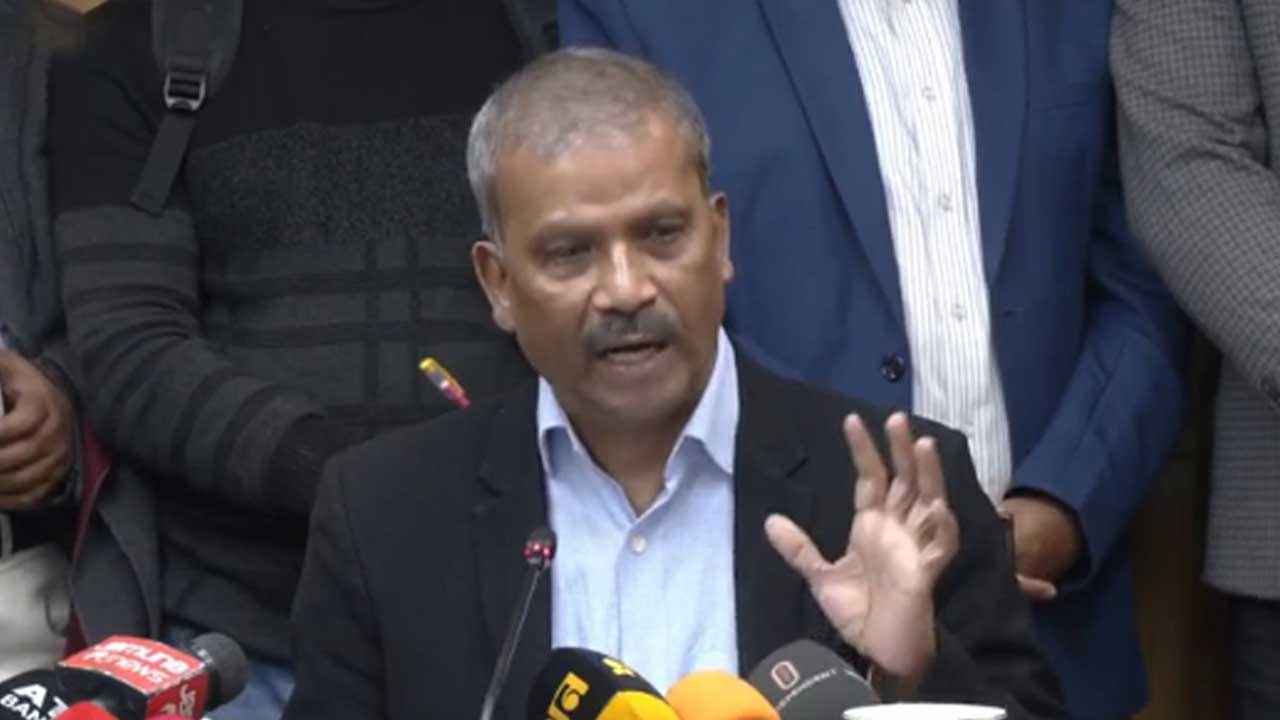 ৭ দিনের মধ্যে রাজনৈতিক হয়রানিমূলক মামলা প্রত্যাহার: আইন উপদেষ্টা