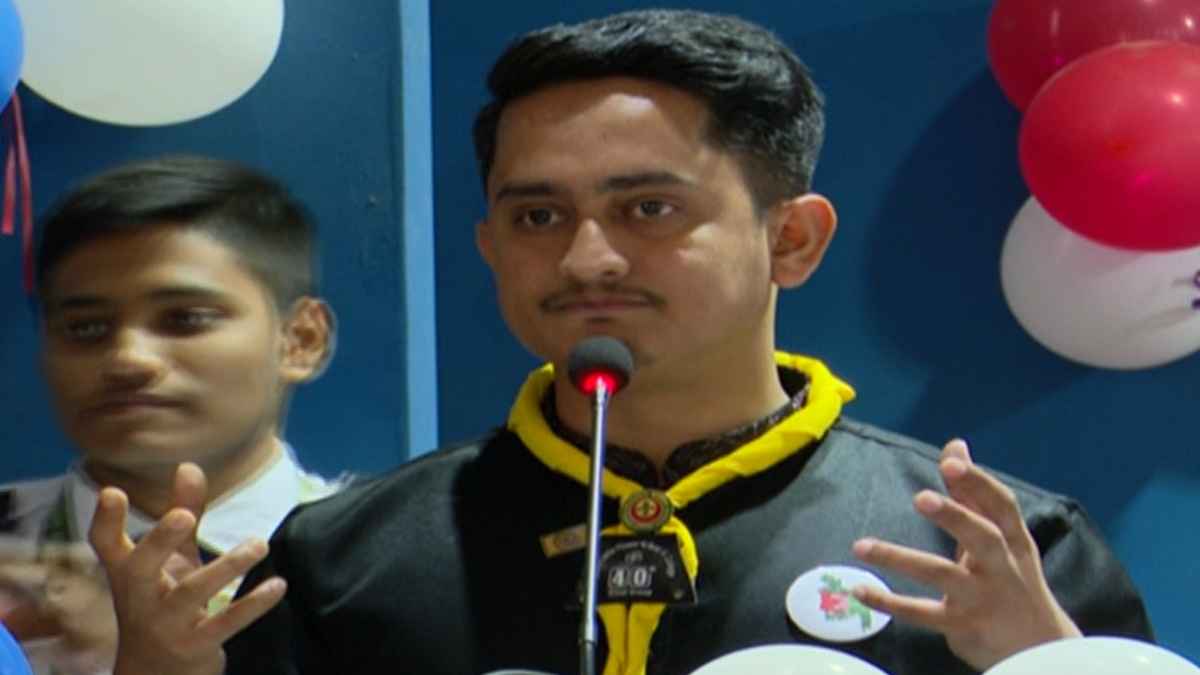 এত মানুষ হত্যার পরও হাসিনা কীভাবে কর্মসূচি দেয়, প্রশ্ন সারজিসের