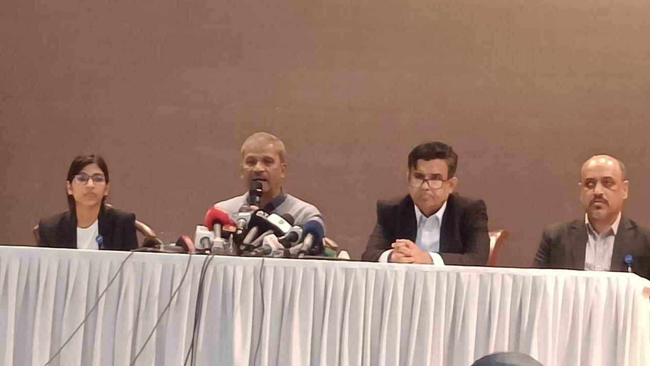 ৬ সংস্কার কমিশনের পূর্ণাঙ্গ প্রতিবেদন প্রকাশ ৮ ফেব্রুয়ারি