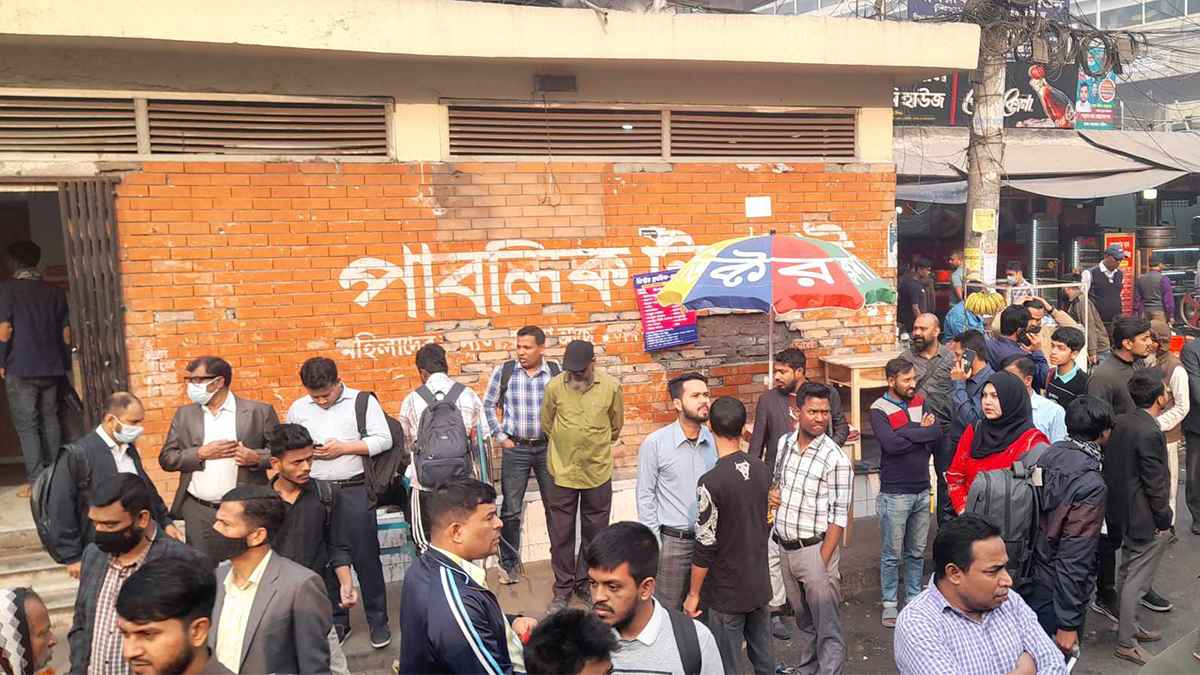 সড়কে আজও চলছে না কাউন্টারভিত্তিক বাস