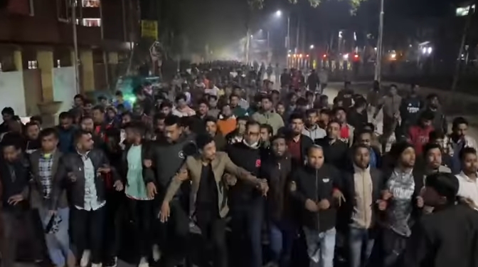 রাজনীতিমুক্ত বাকৃবি ক্যাম্পাসে বহিরাগত ছাত্রদলের মিছিল, নির্বাক প্রশাসন