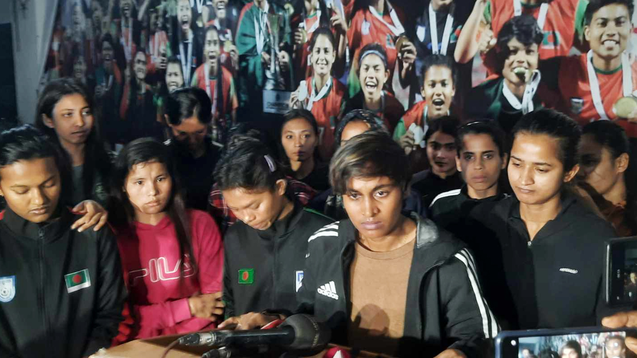 অবশেষে বিদ্রোহ প্রত্যাহার সাবিনাদের