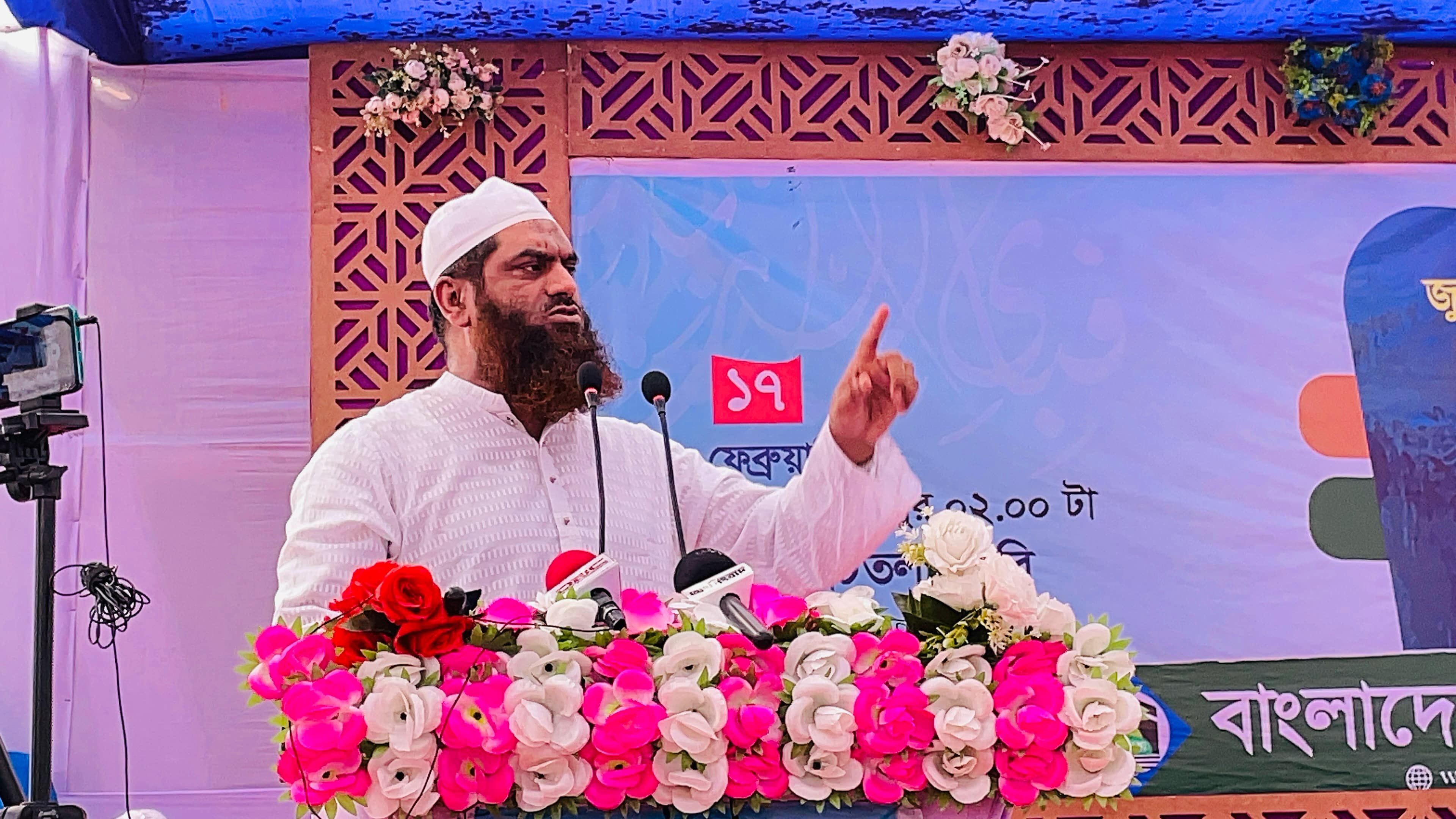 রাজনৈতিক দলগুলোকে আশার আলো দেখিয়েছে ছাত্ররা: মামুনুল হক