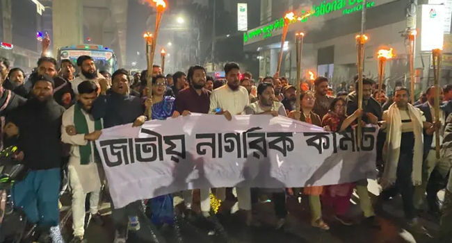 ছাত্রদের নতুন দল গঠনের শেষ পর্যায়ে, কাটেনি সঙ্কট