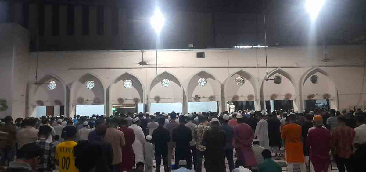 দেশজুড়ে রমজানের আবহ