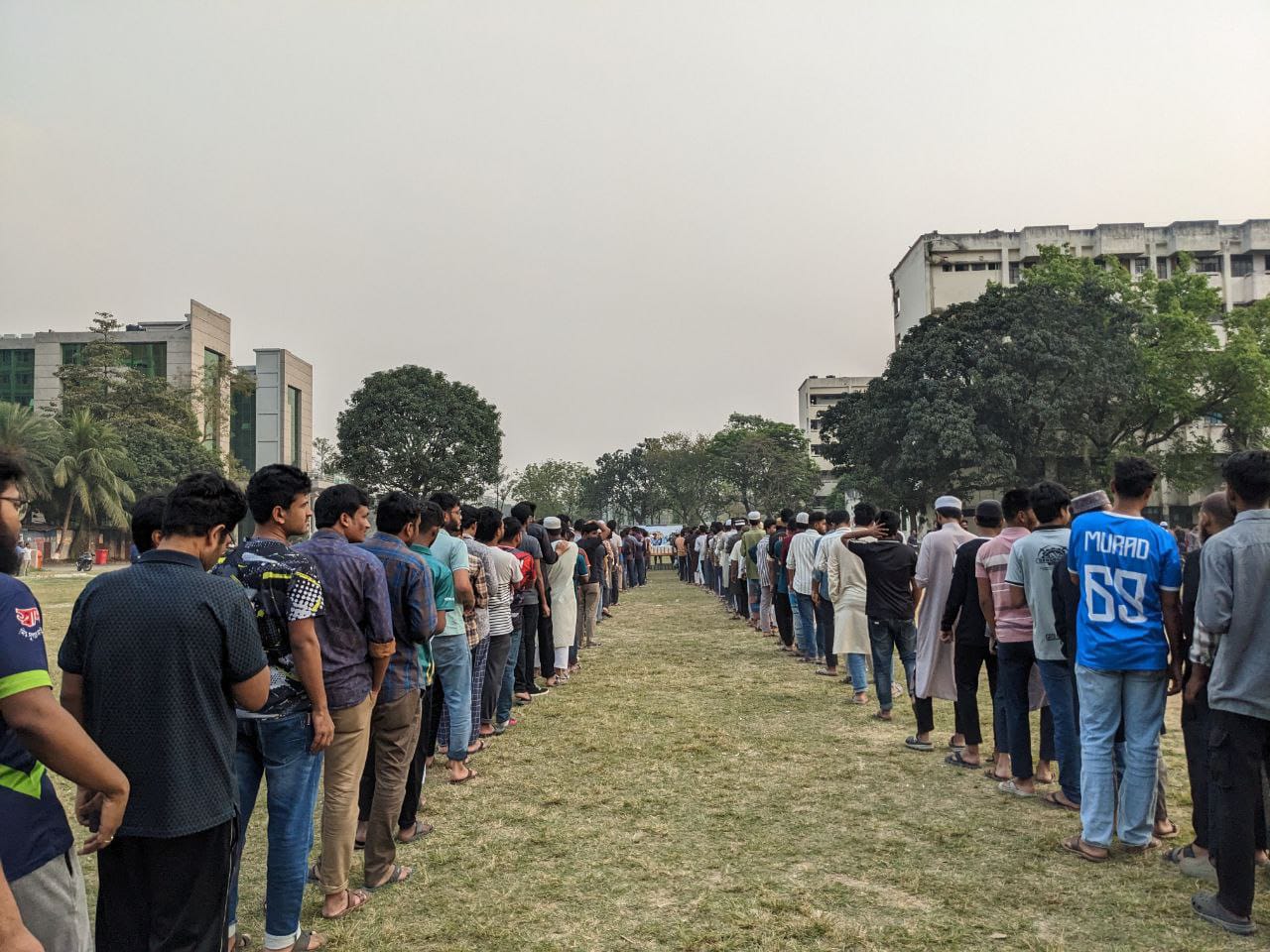 শেকৃবিতে শিবিরের গণ ইফতার অনুষ্ঠিত