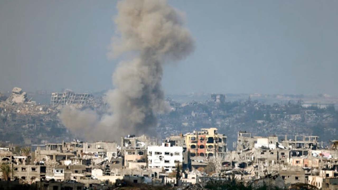 যুদ্ধবিরতির মধ্যেই গাজায় ইসরায়েলের হামলায় নিহত ৫