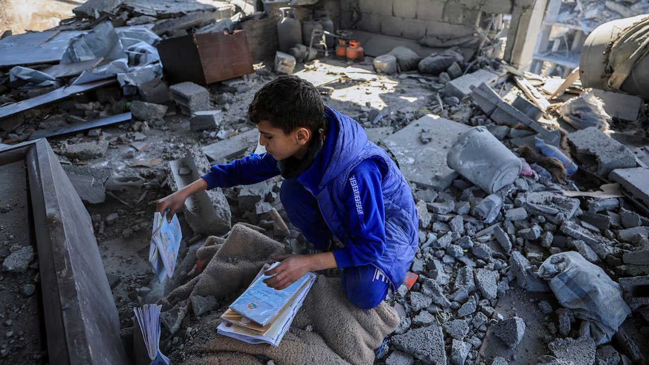 যুদ্ধবিরতি পুনর্বহালের নতুন প্রস্তাবে রাজি যুক্তরাষ্ট্র-হামাস, নিশ্চুপ ইসরাইল