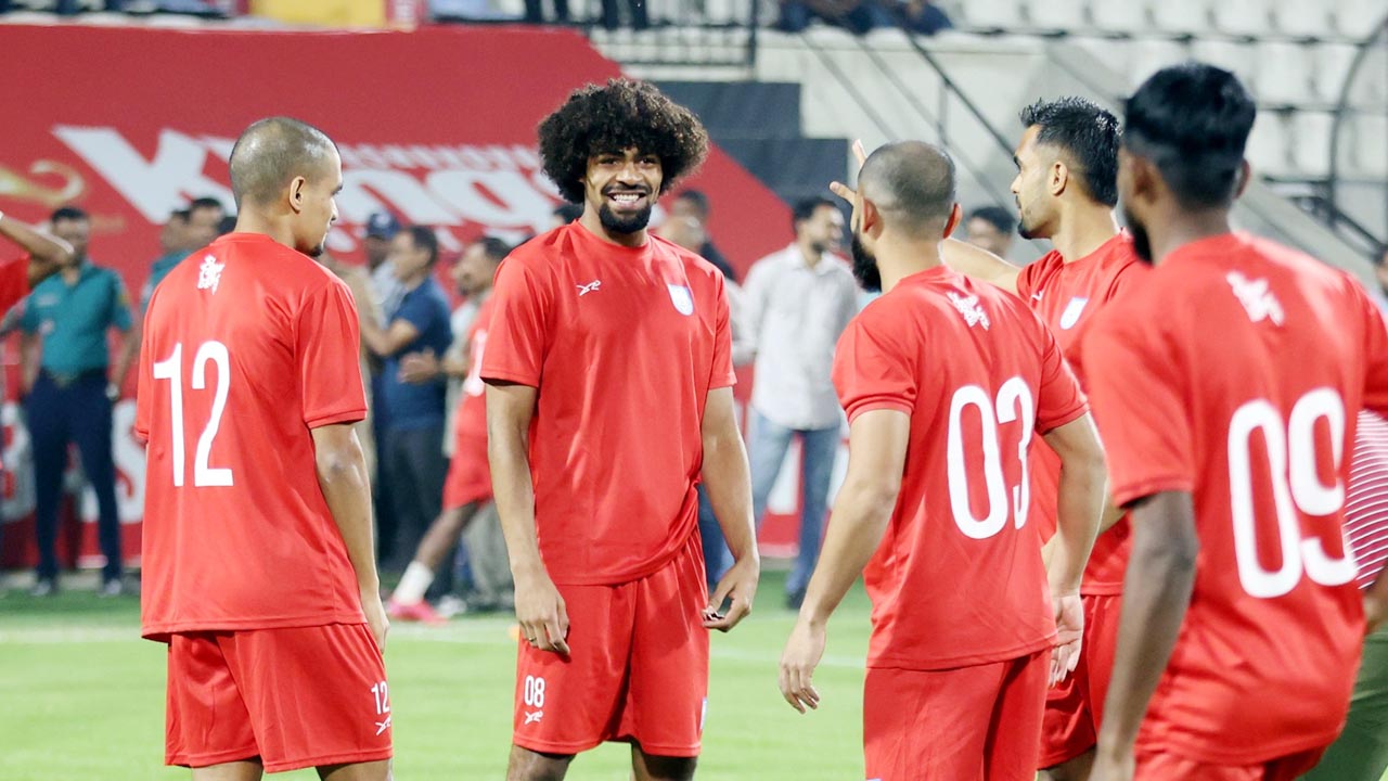 ভারতের বিপক্ষে একাদশে অভিষিক্ত হামজা চৌধুরী, নেই নিয়মিত অধিনায়ক জামাল ভূঁইয়া