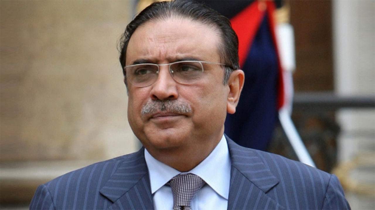 হাসপাতালে ভর্তি পাকিস্তানের প্রেসিডেন্ট, আছেন নিবিড় পর্যবেক্ষণে