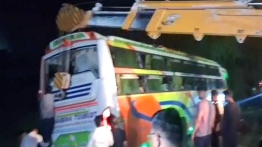ভারতে ভয়াবহ বাস দুর্ঘটনা, ছিলেন ৭০ জনের বেশি বাংলাদেশি