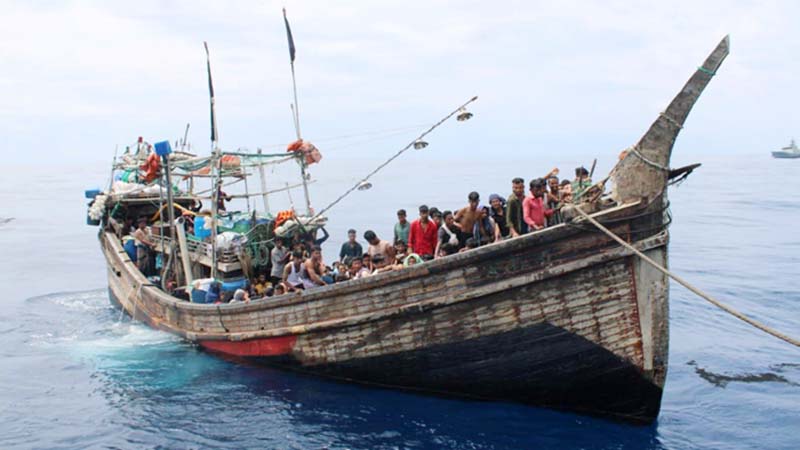 সাগরপথে মালয়েশিয়া পাচারের সময় ১৬৭ রোহিঙ্গা উদ্ধার