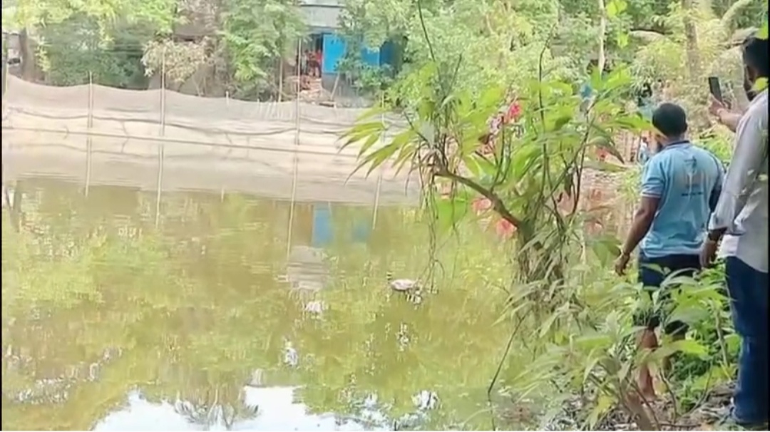 ভাঙ্গার পুকুর থেকে ভাসমান অবস্থায় নারীর মৃতদেহ উদ্ধার