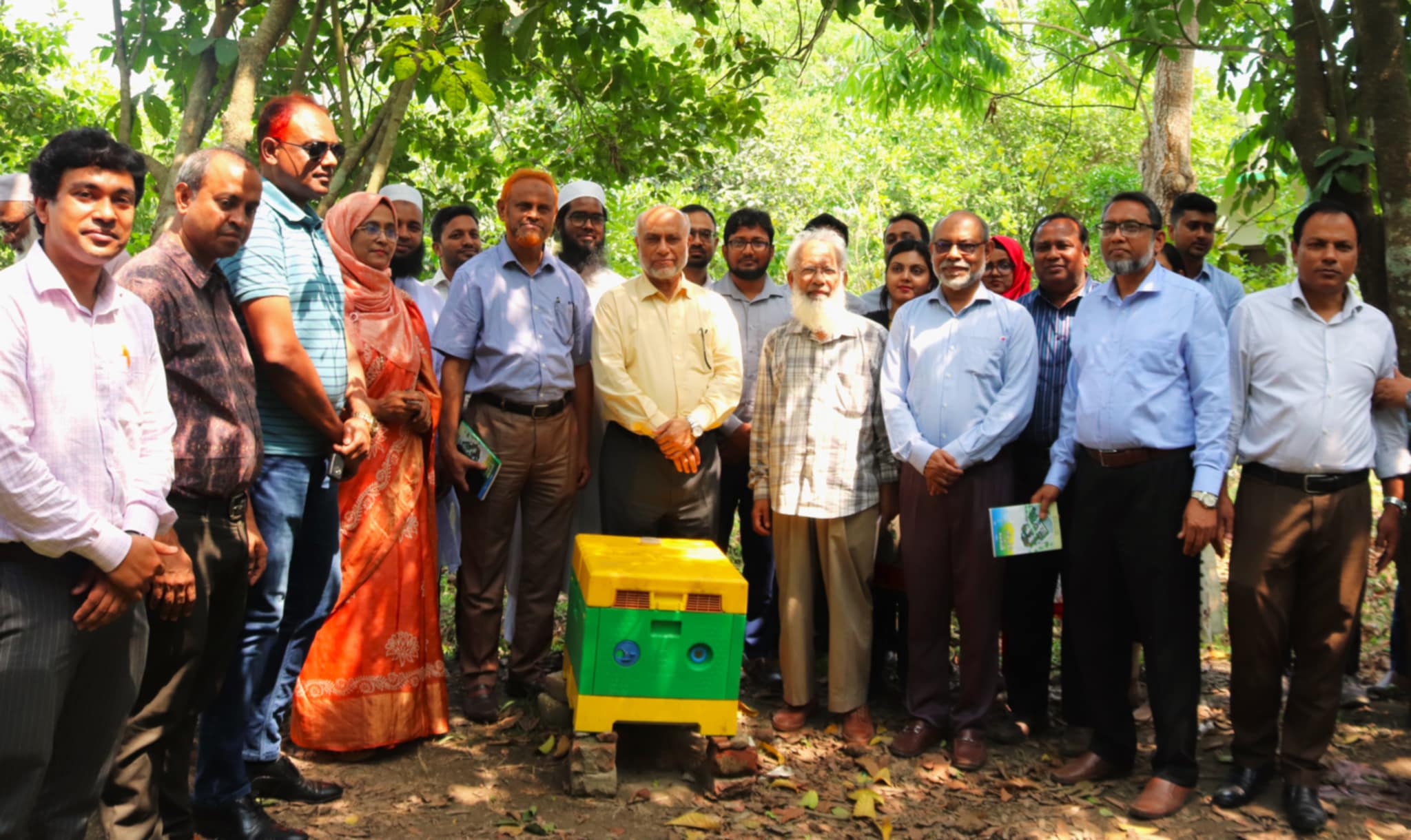 বাকৃবিতে তেল ফসলের উৎপাদন বৃদ্ধিতে মৌমাছি পালন বিষয়ক প্রশিক্ষণ