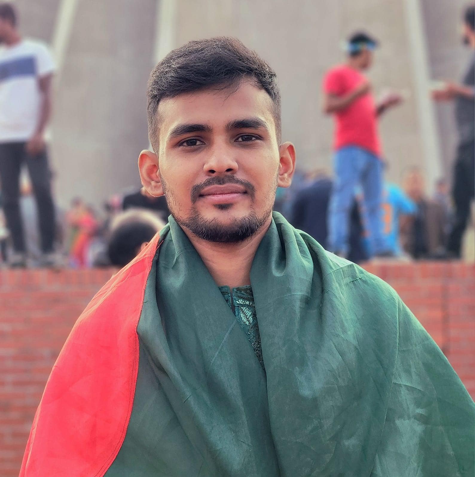 এটা ধরে নেওয়ার কোনো কারণ নেই যে নতুন রাজনৈতিক দলেই যুক্ত হব