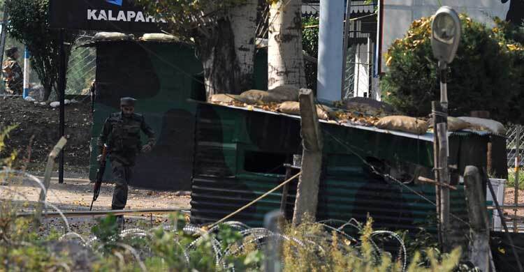 পাকিস্তানি রেঞ্জারকে আটক করলো ভারত, নিয়ন্ত্রণরেখায় ভয়াবহ সংঘর্ষ