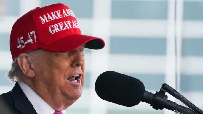 আগুন নিয়ে খেলছেন পুতিন: ট্রাম্প