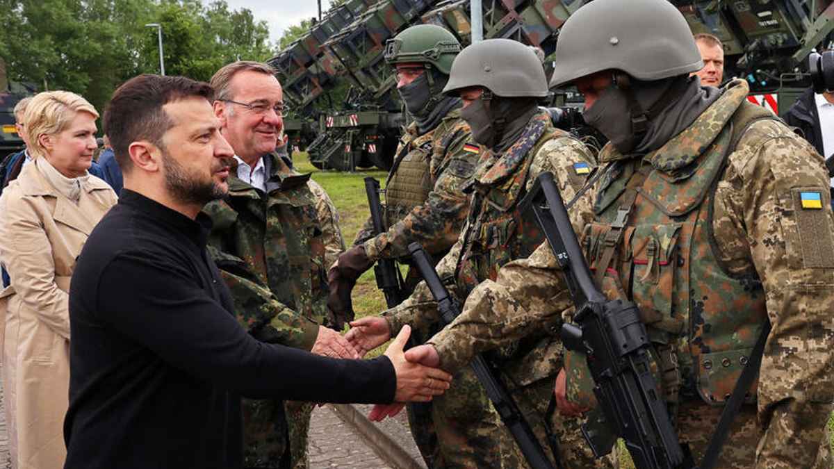 যুদ্ধ বন্ধের প্রস্তাব দেবে ইউক্রেন, কী থাকছে শান্তির রোডম্যাপ?