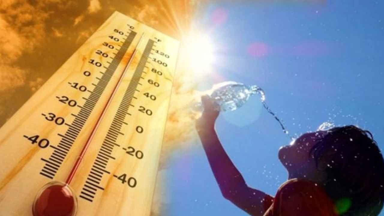 তাপপ্রবাহে পুড়ছে ২৮ জেলা