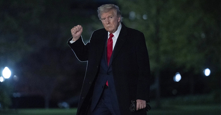 লস অ্যাঞ্জেলেসে এবার মেরিন সেনা পাঠাচ্ছেন ট্রাম্প