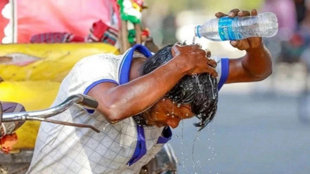 তাপমাত্রা কমলেও থাকবে ভ্যাপসা গরম