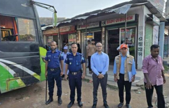 লক্ষ্মীপুরে প্রসাশনের অভিযানে পরিবহন সেক্টরের নৈরাজ্য রোধ, জনমনে স্বস্তি