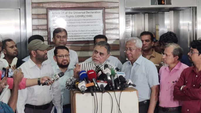 ইসিকে যতই স্বাধীন বলা হোক না কেন, সরকারের সাহায্য ছাড়া নির্বাচন সম্ভব না: সিইসি