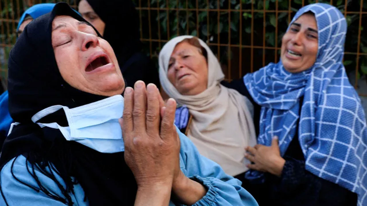 গাজায় প্রকট হচ্ছে খাদ্য সংকট, অপুষ্টিতে অন্তত ৬৬ শিশুর মৃত্যু