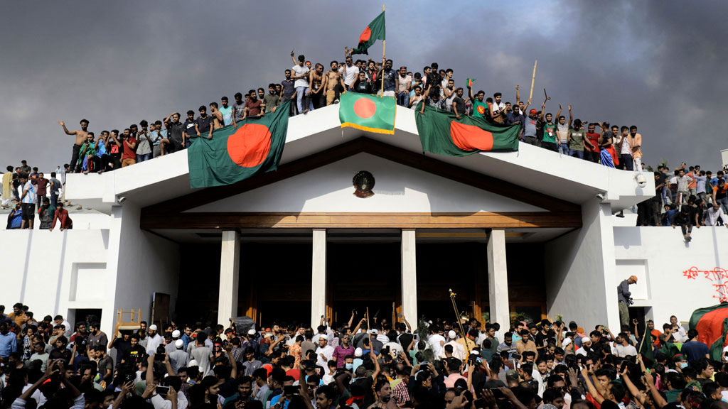 ৫ আগস্ট সাধারণ ছুটি ঘোষণা