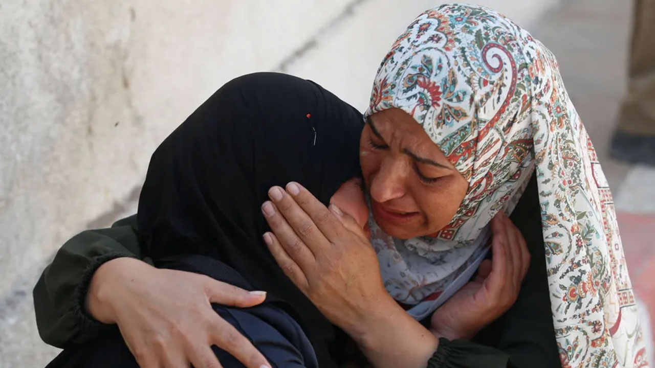 গাজায় ৪৮ ঘণ্টায় ৩০০ জনেরও বেশি ফিলিস্তিনি নিহত