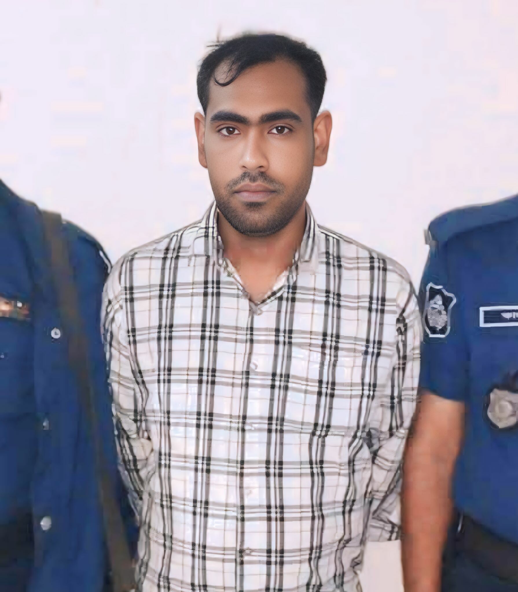 জামালপুরে নাশকতার মামলায় শ্রমিক লীগ নেতা গ্রেফতার