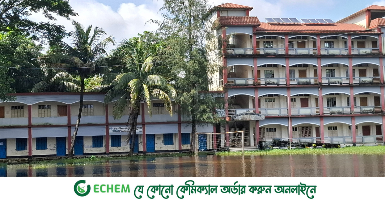 নোয়াখালীতে ২ লাখ মানুষ পানিবন্দি, দুভোর্গ ফুরাচ্ছে না....