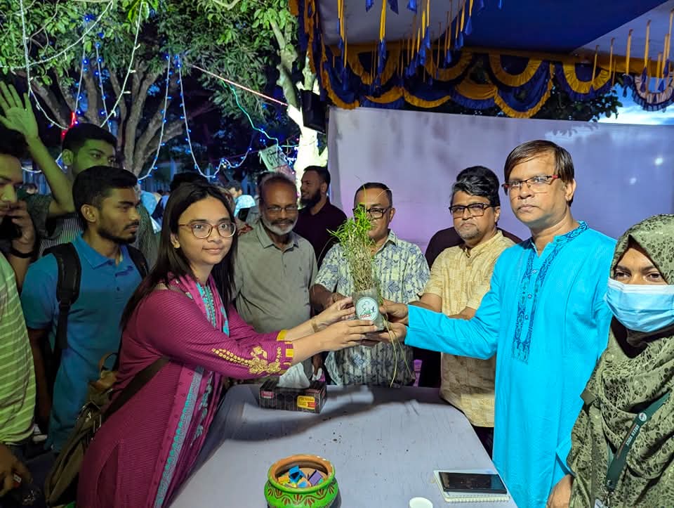 বাকৃবিতে গ্রীন ভয়েসের ‘মেঘের আড়ালে’ অনুষ্ঠিত