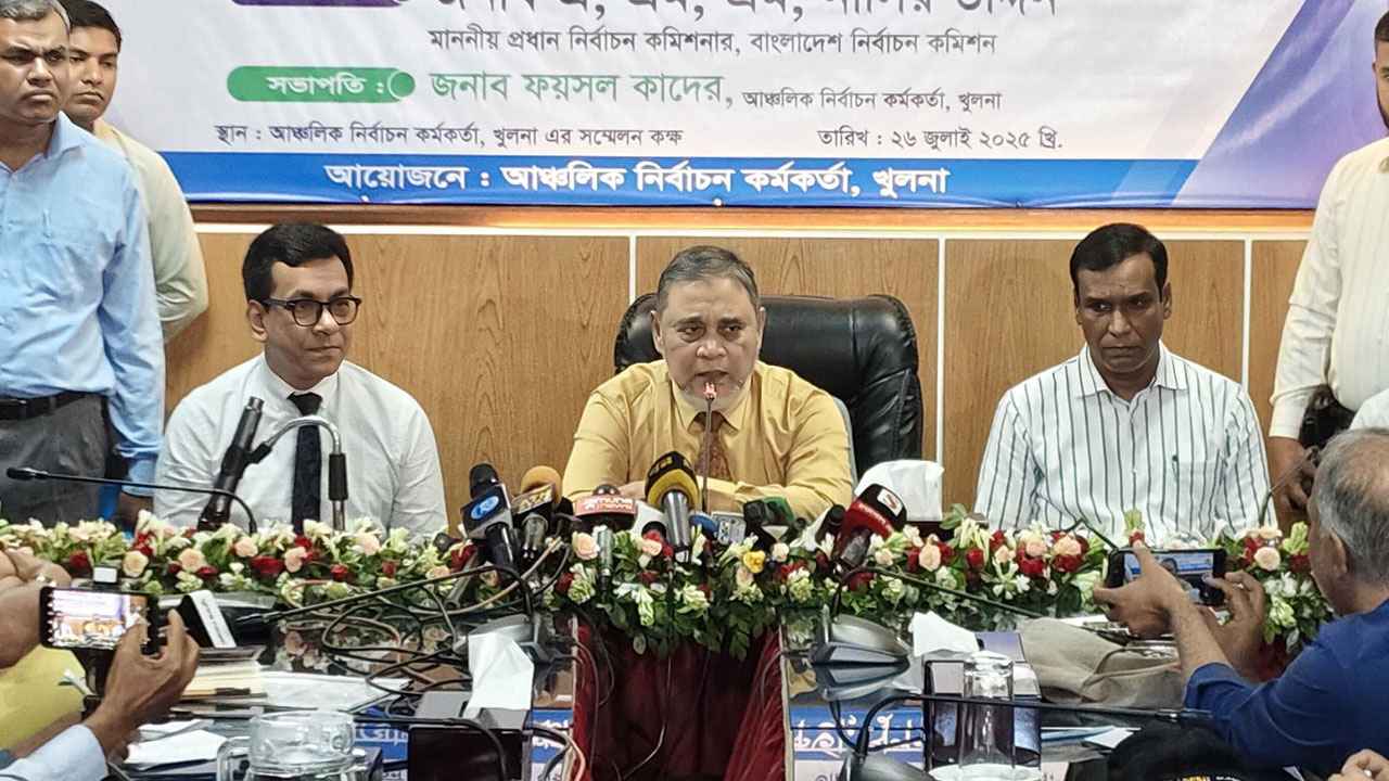 নির্বাচনে এআই একটি বড় চ্যালেঞ্জ, এটি একটি আধুনিক হুমকি: সিইসি