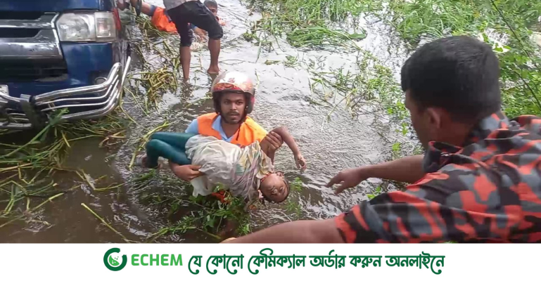 নোয়াখালীতে মাইক্রোবাস খালে পড়ে একই পরিবারের ৭জনের মৃত্যু