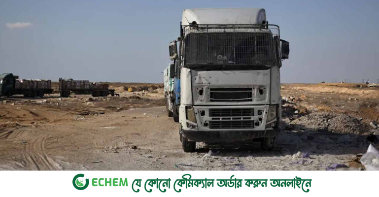 গাজায়  ত্রাণবাহী ট্রাক উল্টে অন্তত ২৫ জন নিহত