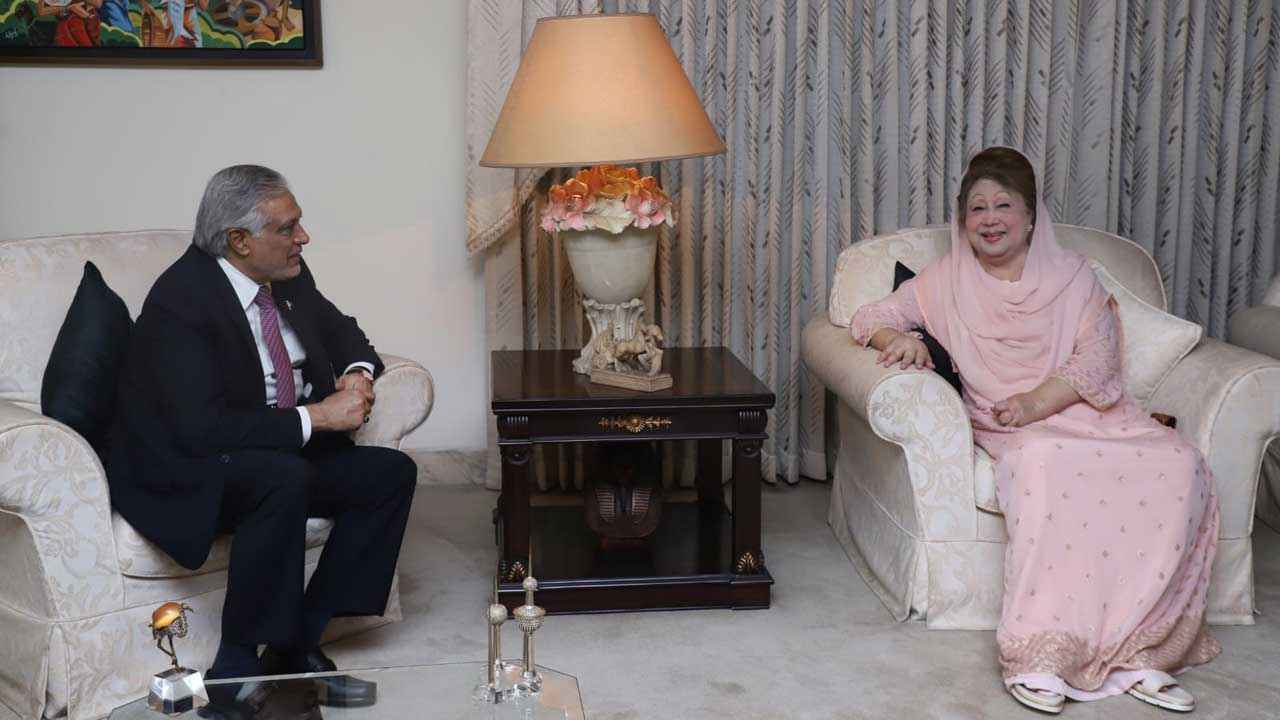 খালেদা জিয়ার সঙ্গে পাকিস্তান উপ-প্রধানমন্ত্রীর সাক্ষাৎ