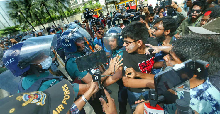 প্রকৌশল শিক্ষার্থীদের দাবির বিষয়ে চার উপদেষ্টাসহ ৮ সদস্যের কমিটি
