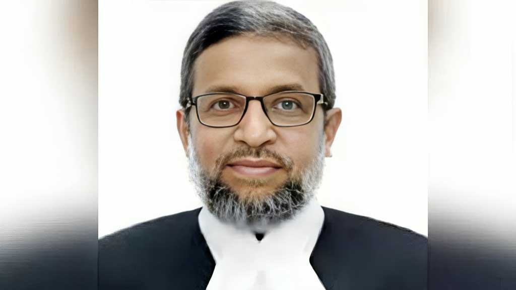 তদন্তের মধ্যে খালেদা জিয়াকে সাজা দেয়া বিচারপতি আক্তারুজ্জামানের পদত্যাগ