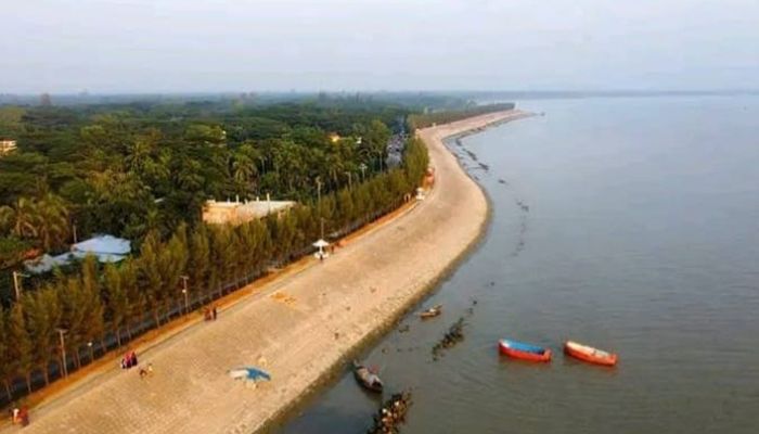 লক্ষ্মীপুরে বিআইডব্লিউটিএর যোগসাজশে চাঁদাবাজির অভিযোগ!