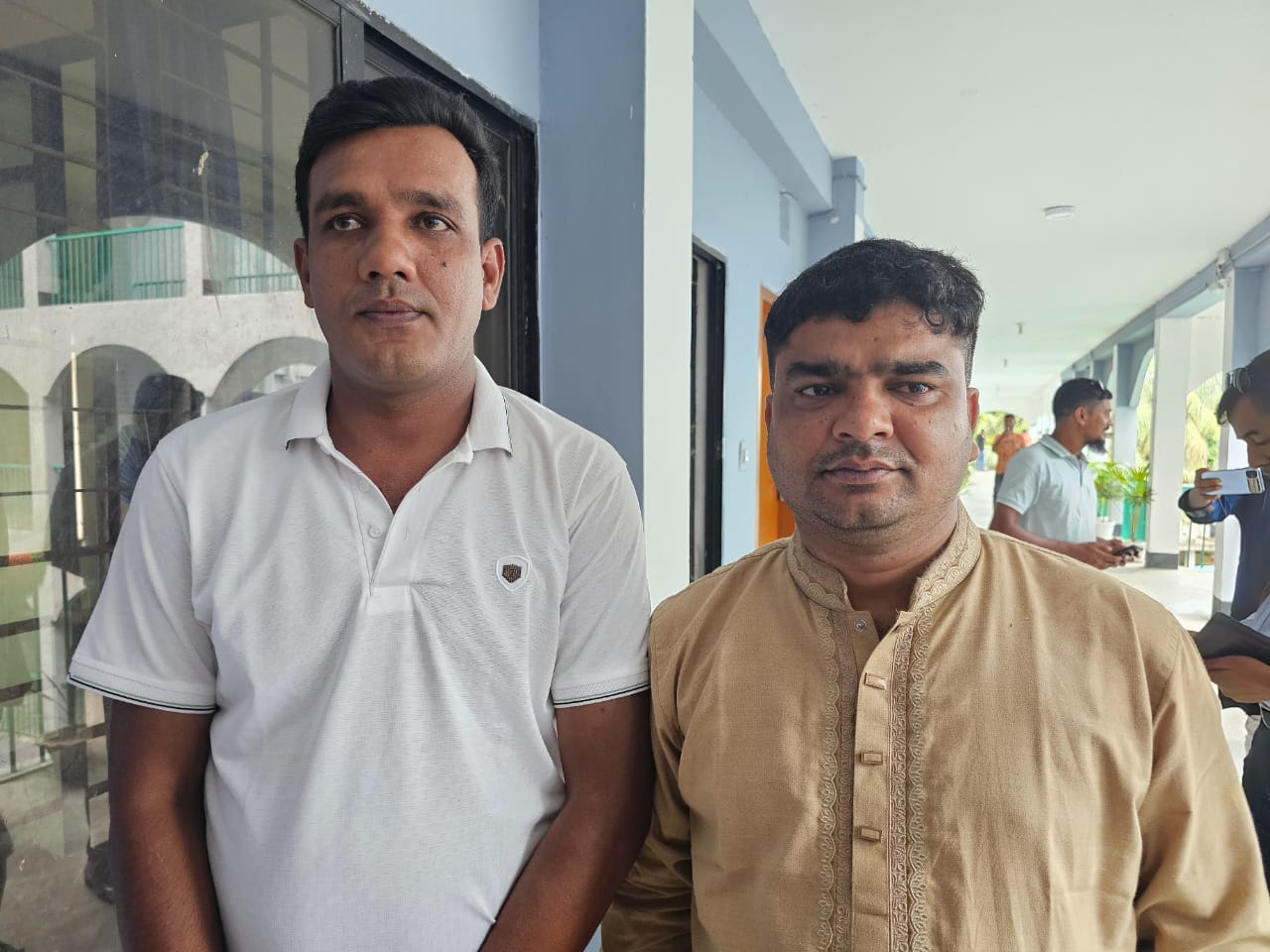 সালথা প্রেসক্লাবের সভাপতি নুরুল ইসলাম নাহিদ, সাধারণ সম্পাদক সাইফুল ইসলাম