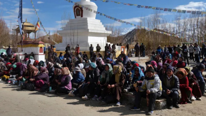 রাজ্যের মর্যাদার দাবিতে ভারতের লাদাখে বিক্ষোভ; সংঘর্ষে ৪ জনের মৃত্যু, কারফিউ জারি