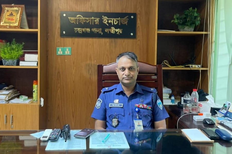 শারদীয় দুর্গাপূজা উপলক্ষে মসজিদে মসজিদে চন্দ্রগঞ্জ থানার ওসির বার্তা