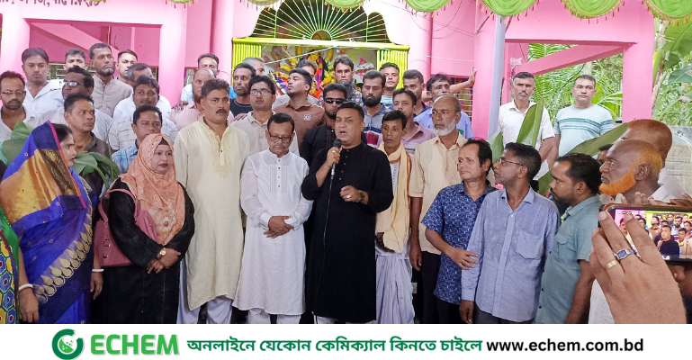 বাগেরহাটে ষষ্ঠী পূর্জায় ভক্তদের ভীড়, মন্ডপে-মন্ডপে বিএনপি নেতার পরিদর্শন