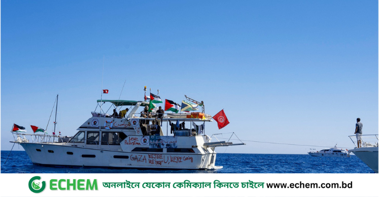 সুমুদ ফ্লোটিলা বহরের দুই জাহাজ ঘিরে ফেলেছে ইসরায়েল