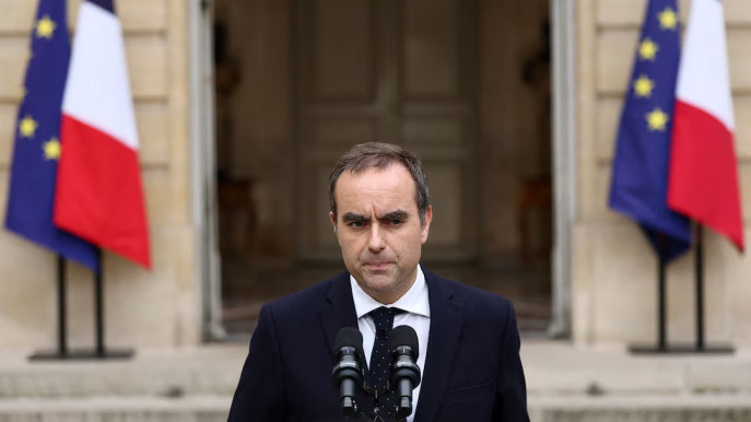 পদত্যাগ করলেন ফ্রান্সের নতুন প্রধানমন্ত্রী সেবাস্তিয়ান লেকর্নু