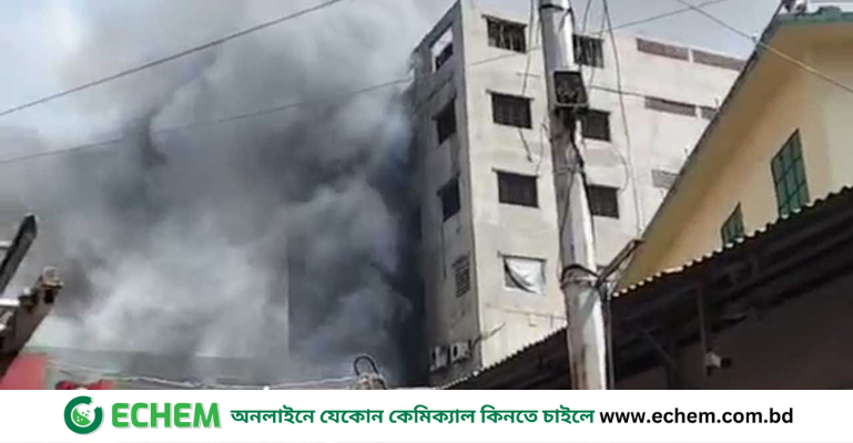 মিরপুরে গার্মেন্টস ও কেমিক্যাল গোডাউনে আগুন, নিয়ন্ত্রণে ৮ ইউনিট