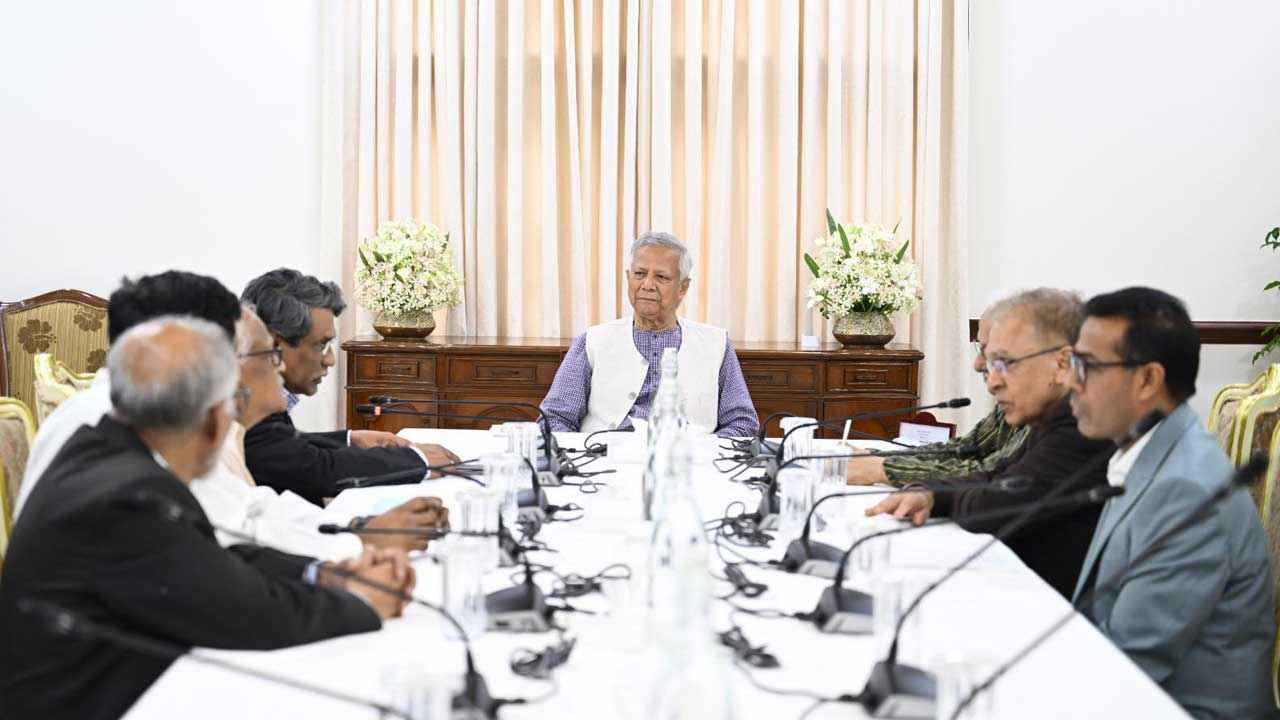 জাতীয় নির্বাচনের আগেই গণভোট আয়োজনের সুপারিশ