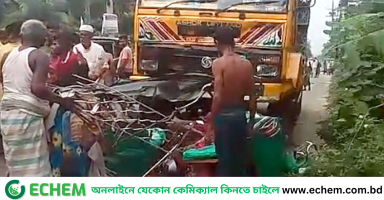 নোয়াখালীর কবিরহাটে ট্রাক চাপায় দুই কলেজ শিক্ষার্থীসহ নিহত-৬